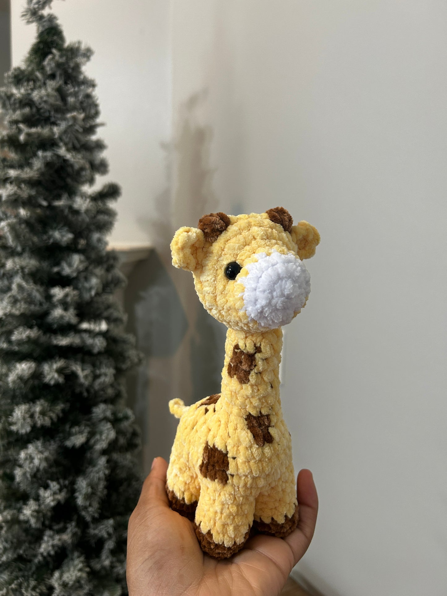 mini giraffe plushie